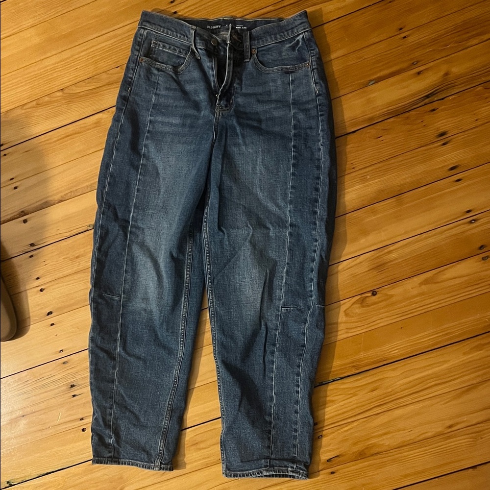 Old Navy High-Rise Barrel Leg Jeans